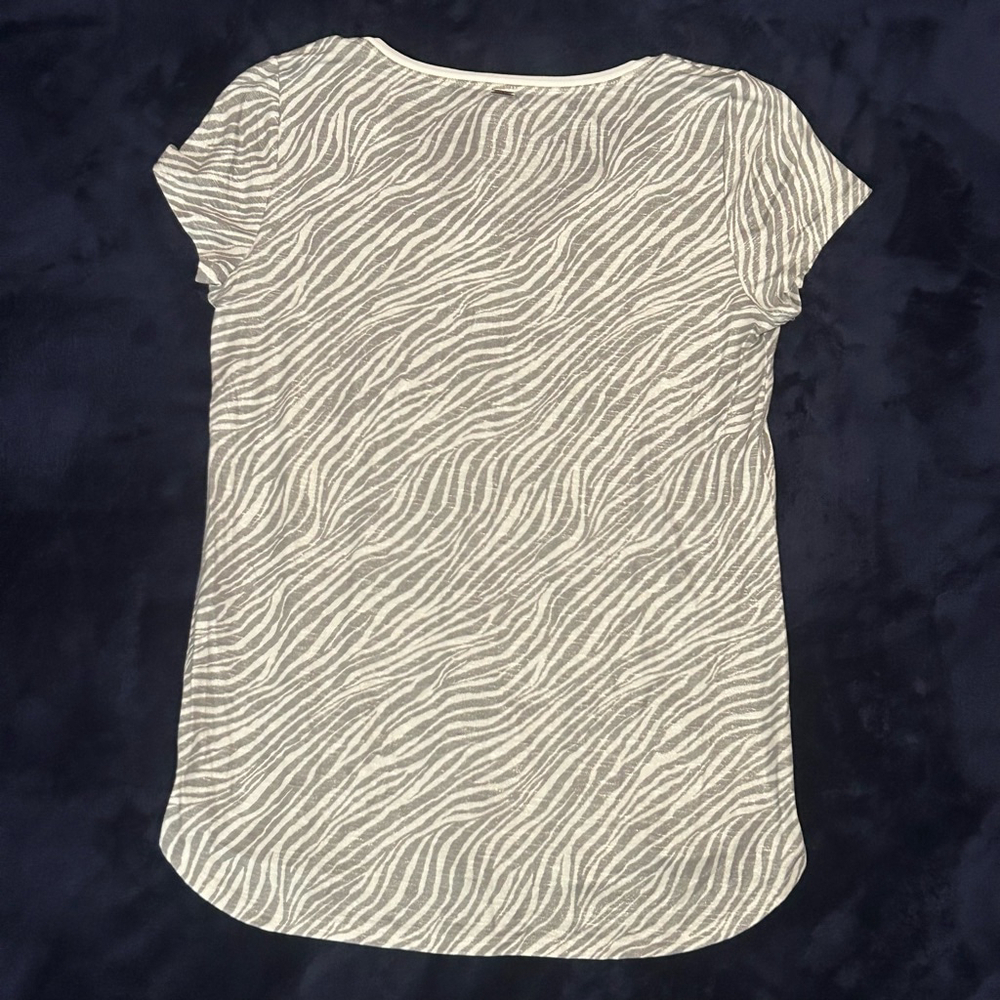 Women's White House Black Market Top Size M Gray Zebra Print - Picture 5 of 6